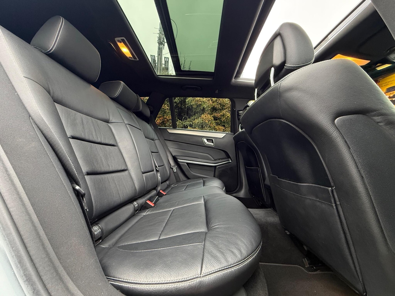 Used Mercedes-Benz E Class 2015 for sale - 77697831: Photo 31