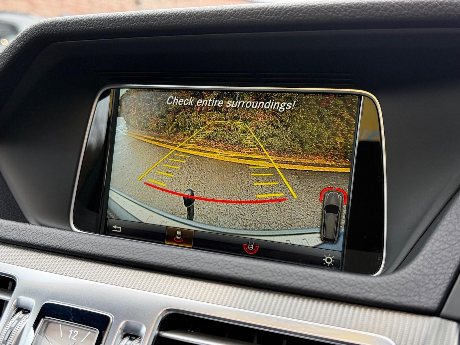 Used Mercedes-Benz E Class 2015 for sale - 77697831: Photo 33