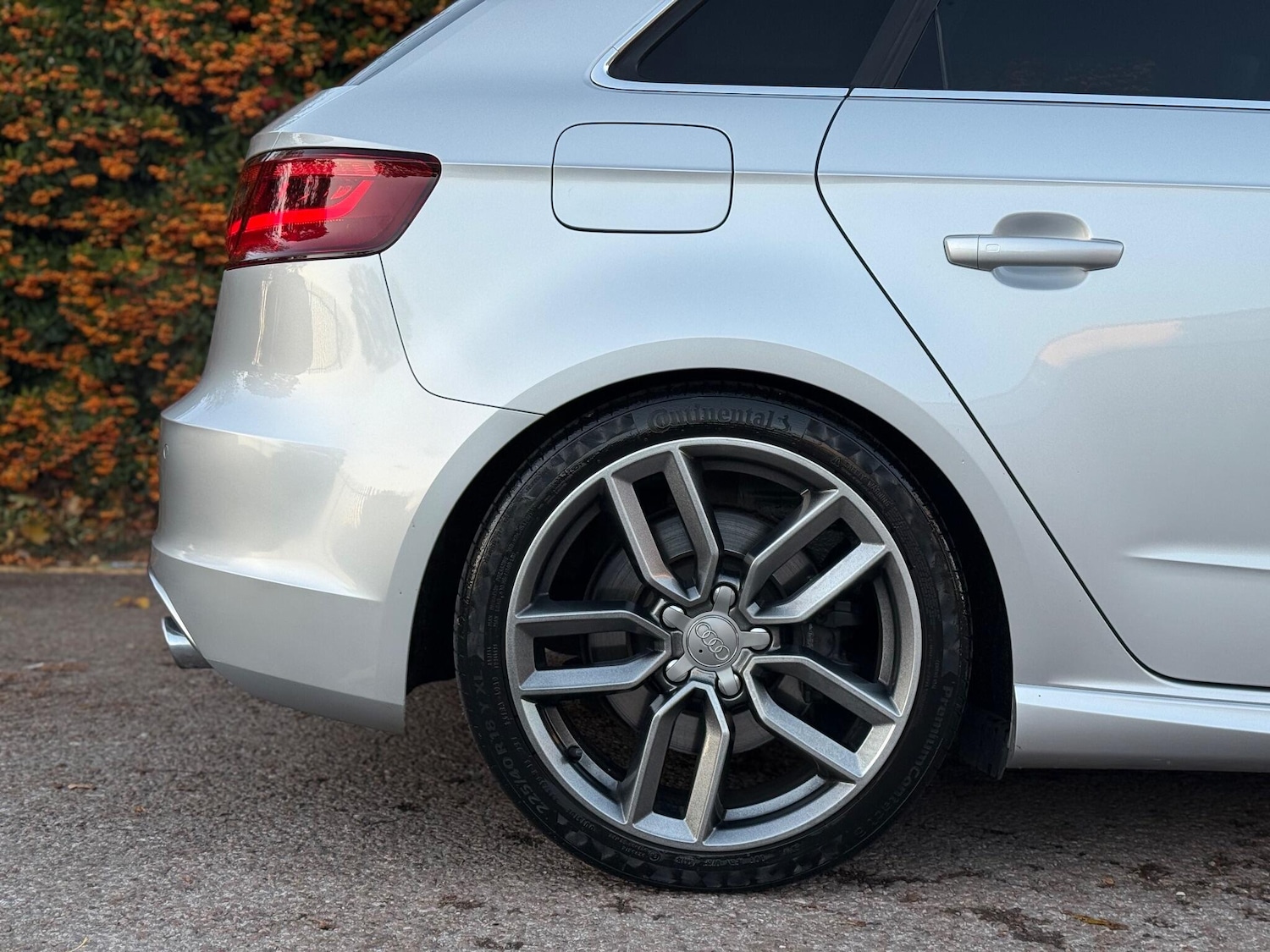 Used Audi S3 2014 for sale - 76377418: Photo 35