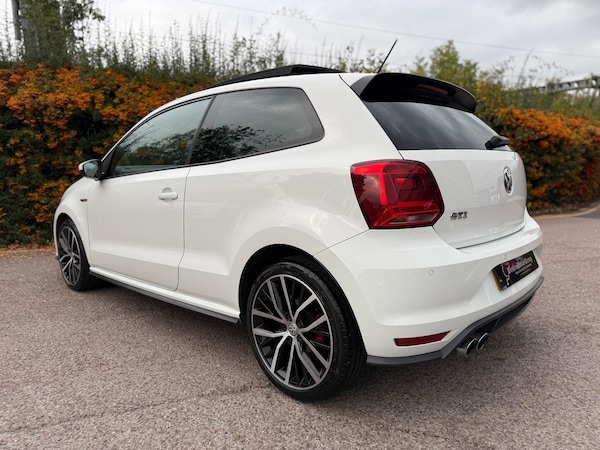 Used Volkswagen Polo 2017 for sale - 76200808: Photo 10