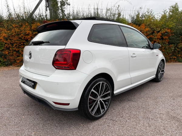 Used Volkswagen Polo 2017 for sale - 76200808: Photo 14