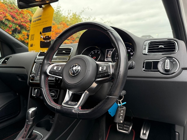 Used Volkswagen Polo 2017 for sale - 76200808: Photo 18