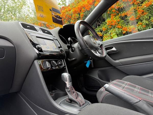 Used Volkswagen Polo 2017 for sale - 76200808: Photo 20
