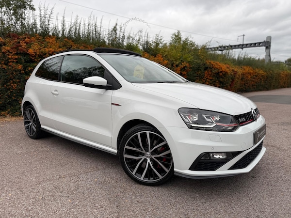 Used Volkswagen Polo 2017 for sale - 76200808: Photo 5
