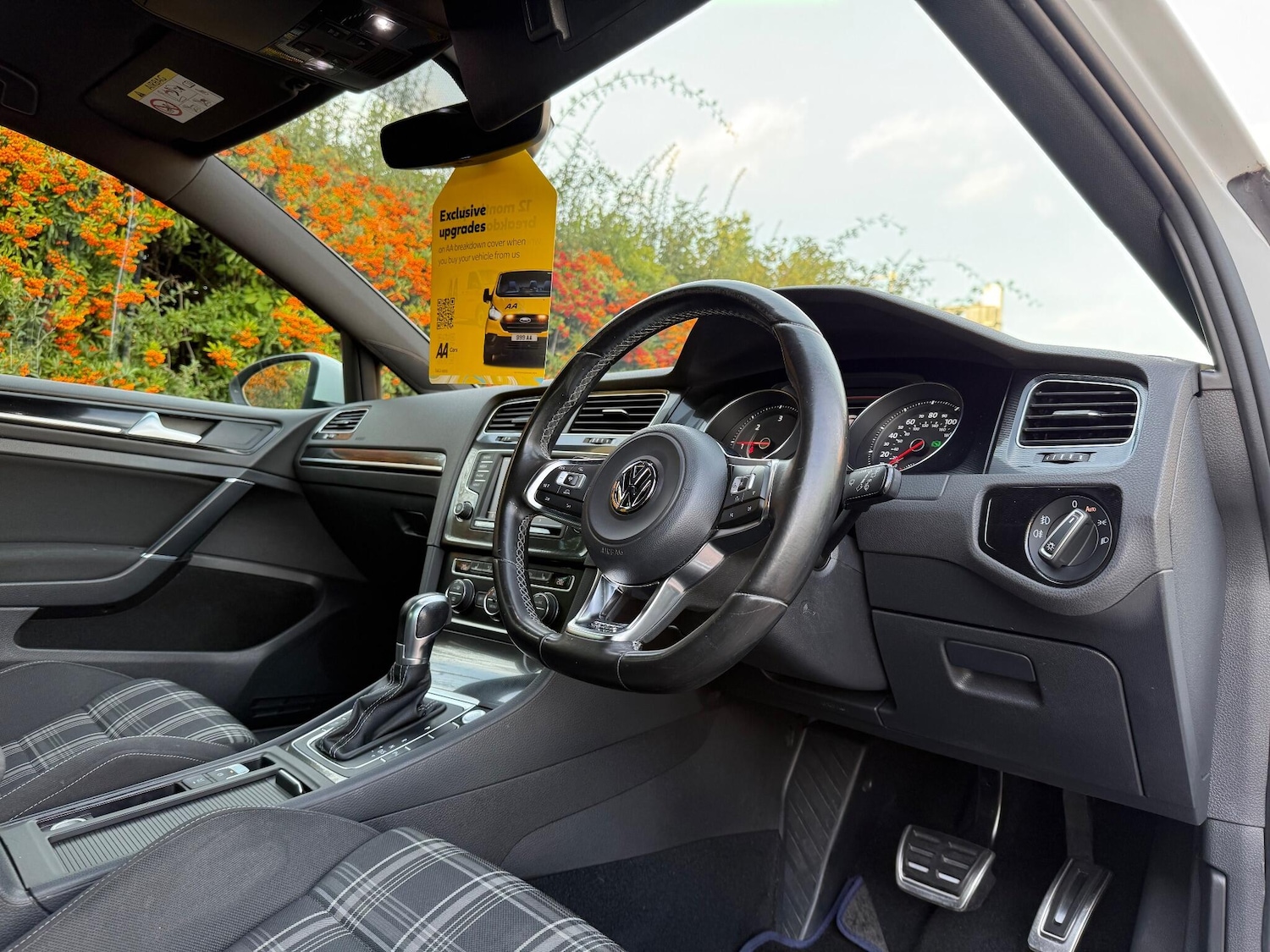 Used Volkswagen Golf 2017 for sale - 76179505: Photo 24