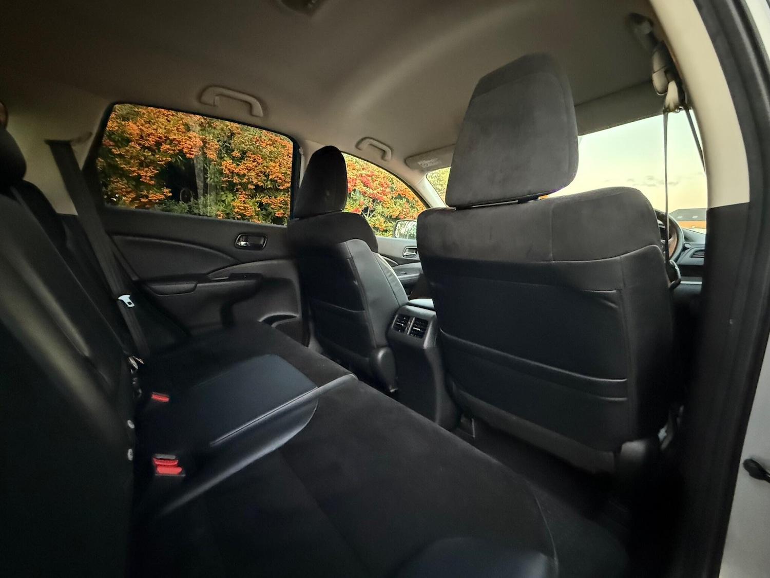 Used Honda CR-V 2015 for sale - 76441079: Photo 29