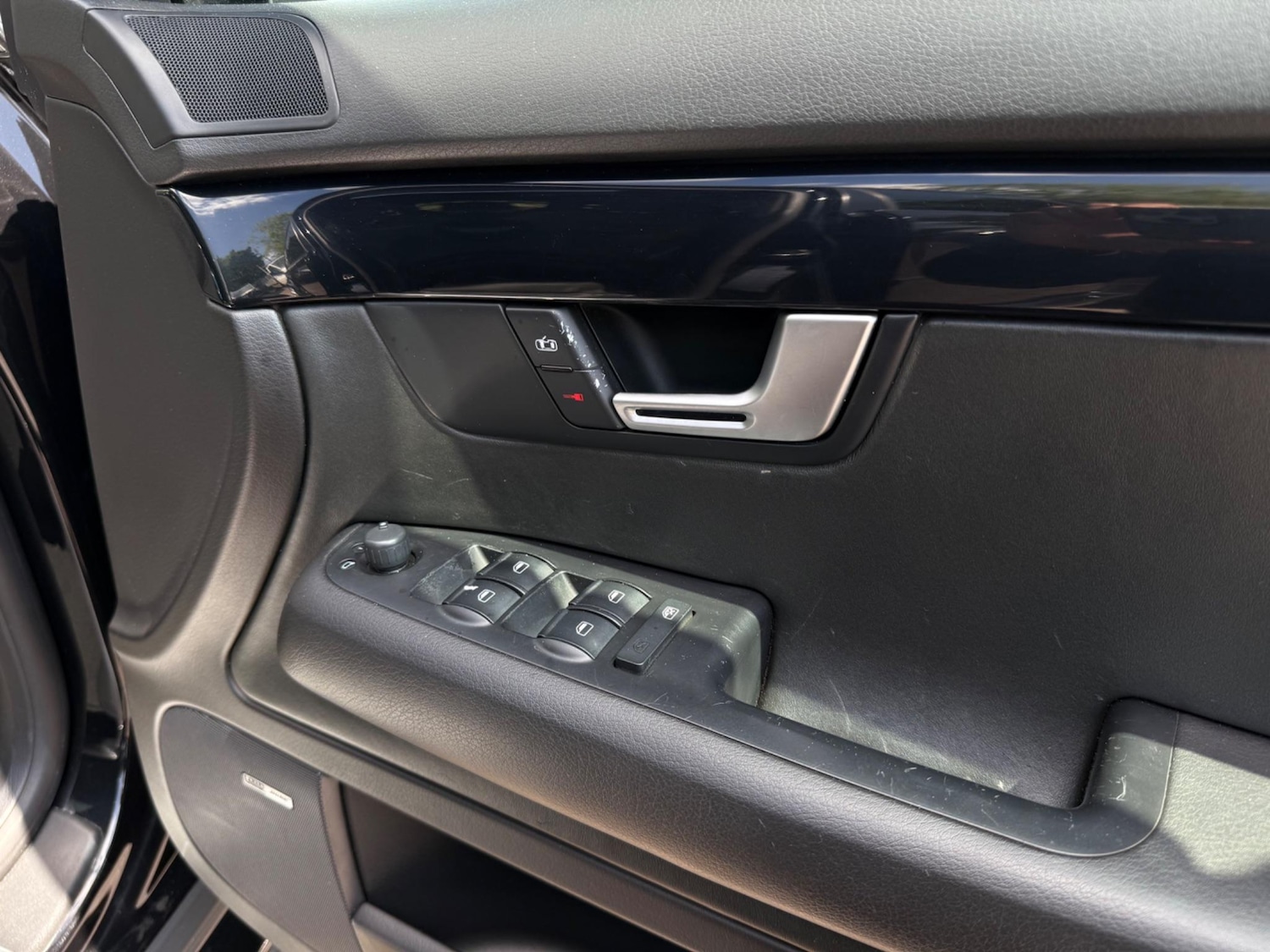 Used Audi RS4 2007 for sale - 76759760: Photo 28