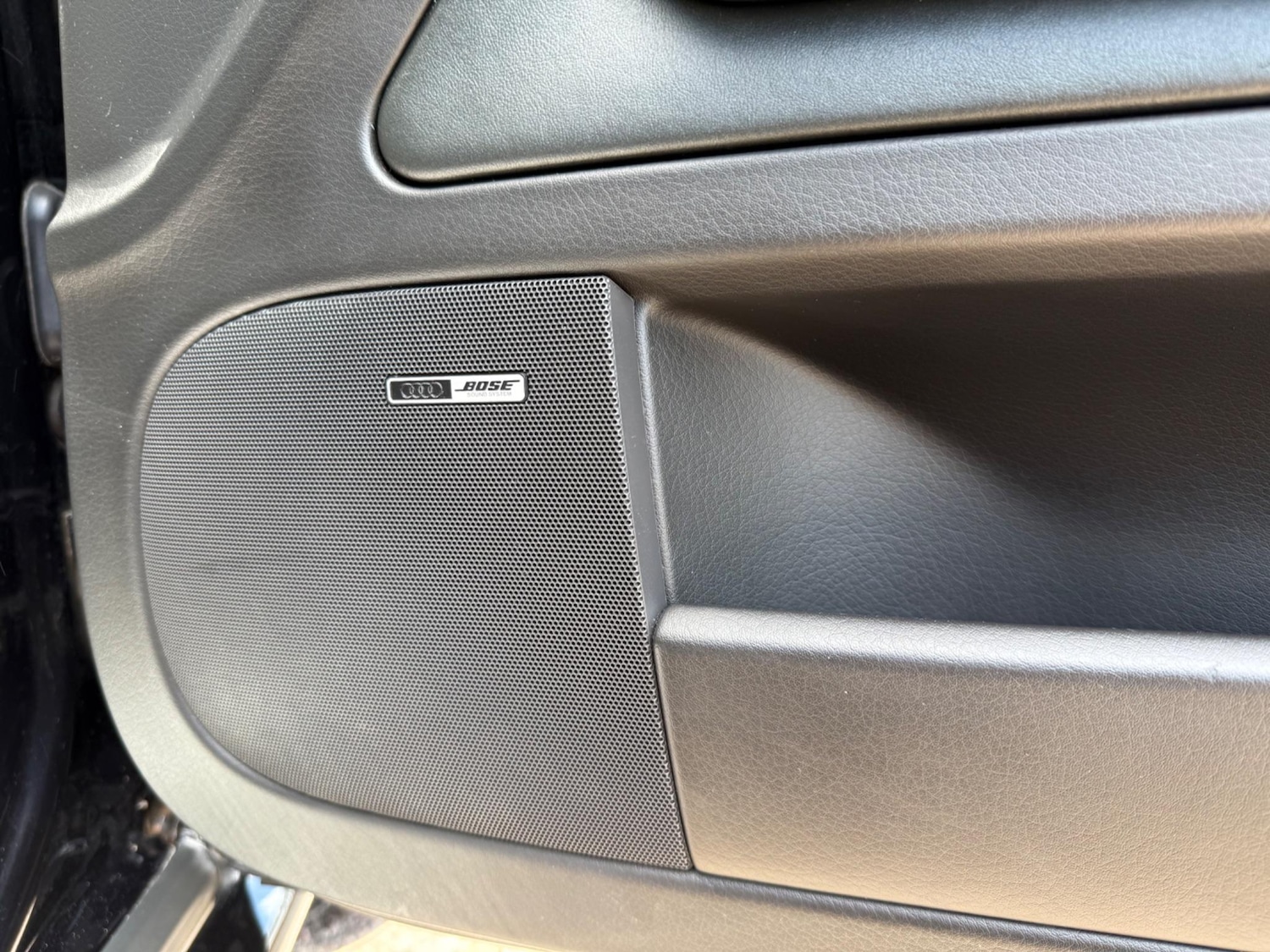 Used Audi RS4 2007 for sale - 76759760: Photo 37