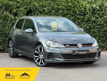Used Volkswagen Golf 2017 for sale - 79328552: Photo