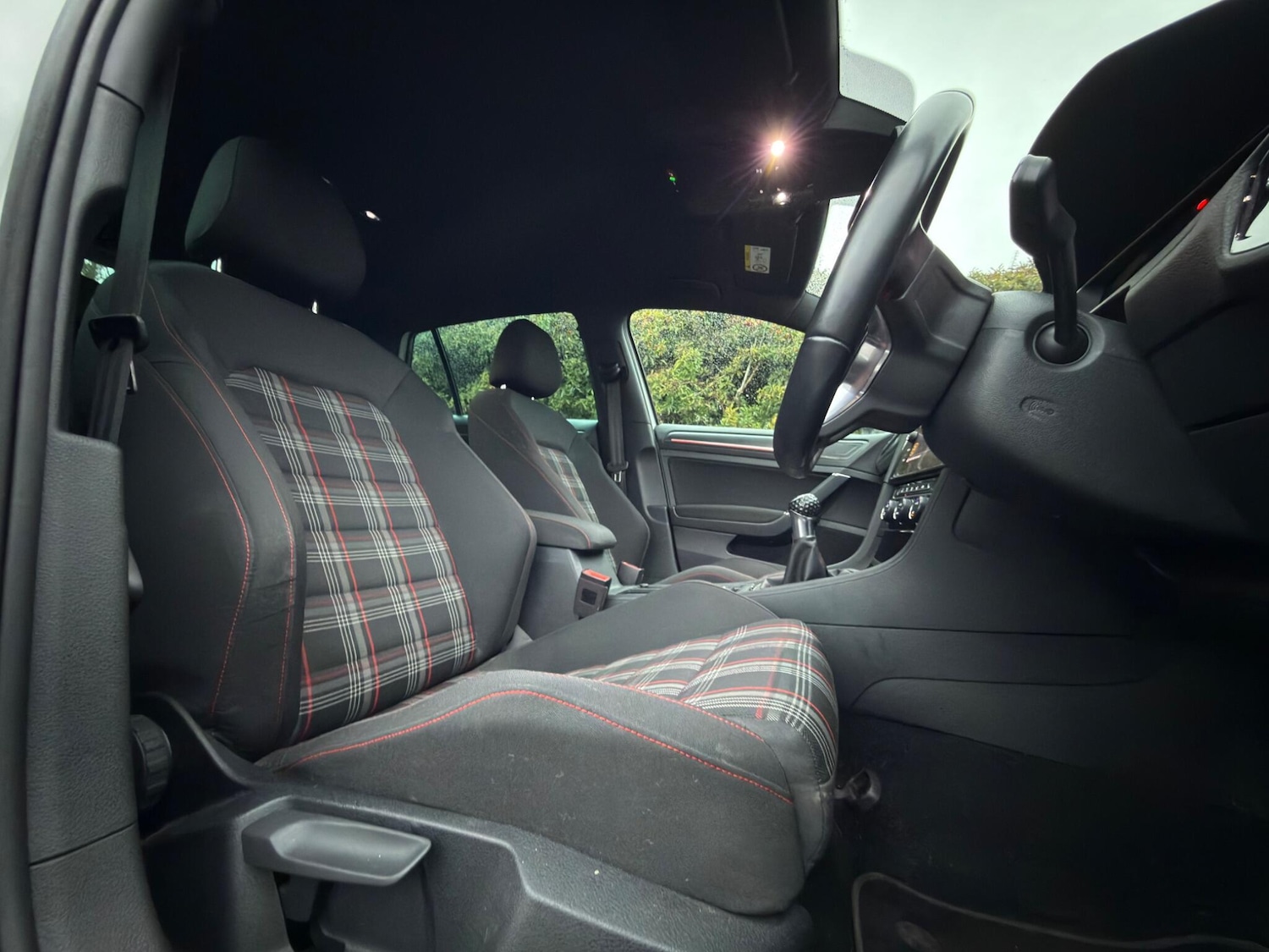 Used Volkswagen Golf 2019 for sale - 77633513: Photo 22