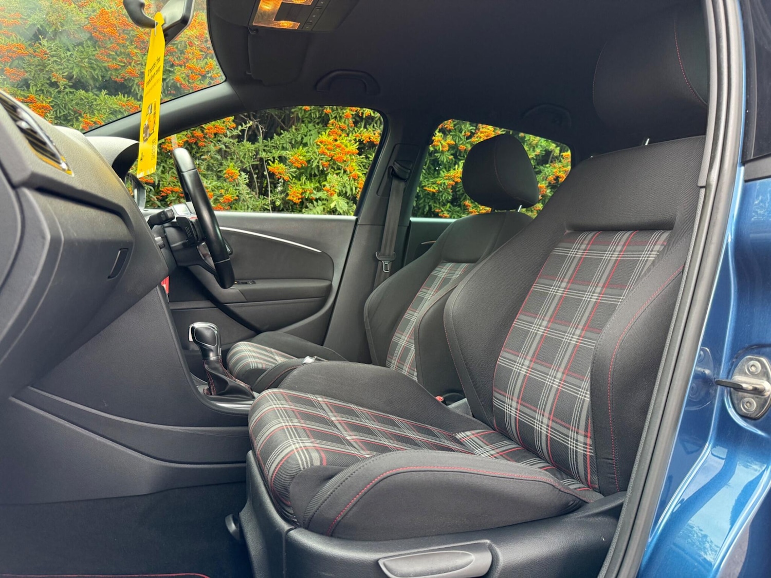 Used Volkswagen Polo 2015 for sale - 76283136: Photo 29