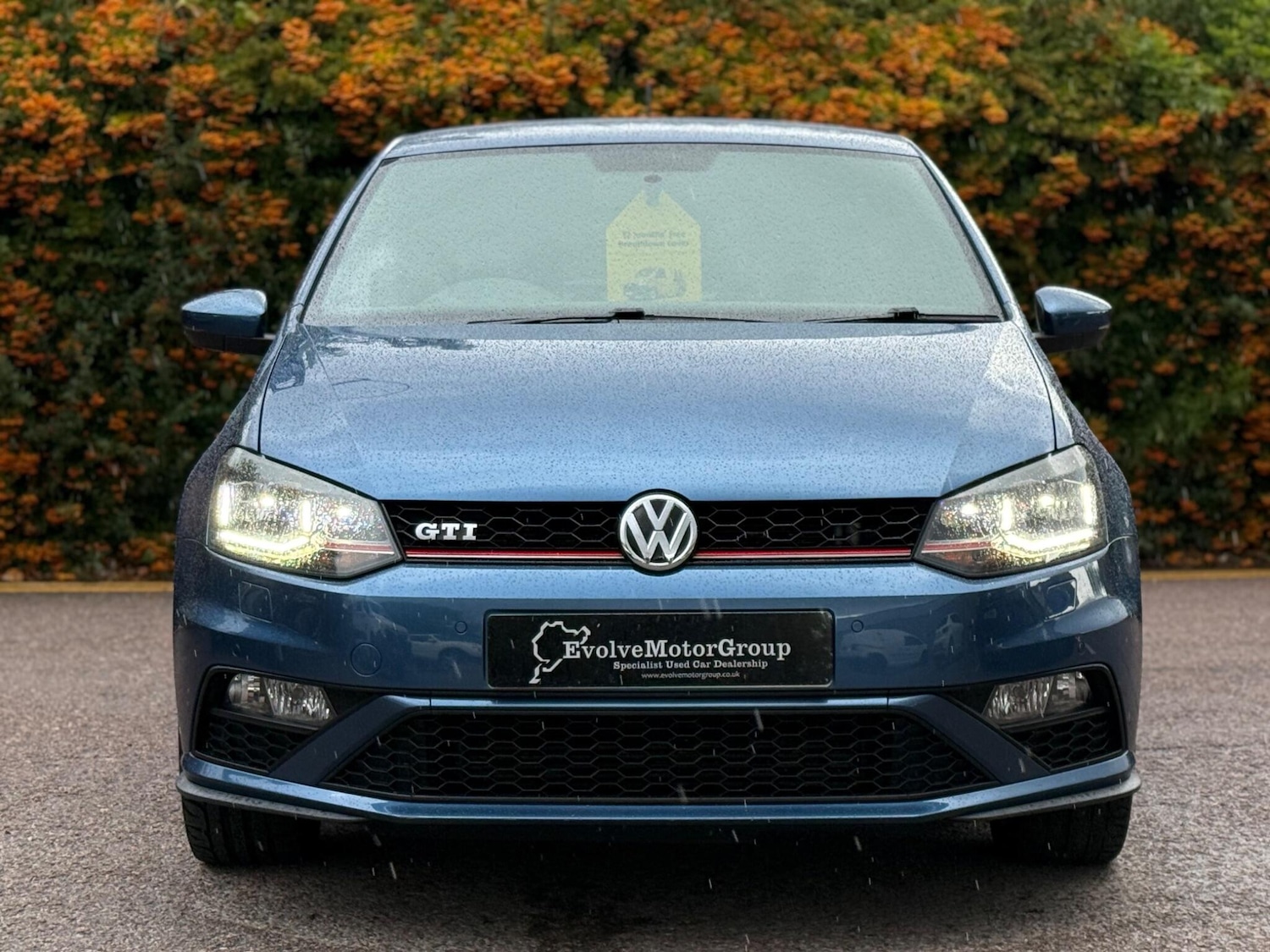 Used Volkswagen Polo 2015 for sale - 76283136: Photo 3