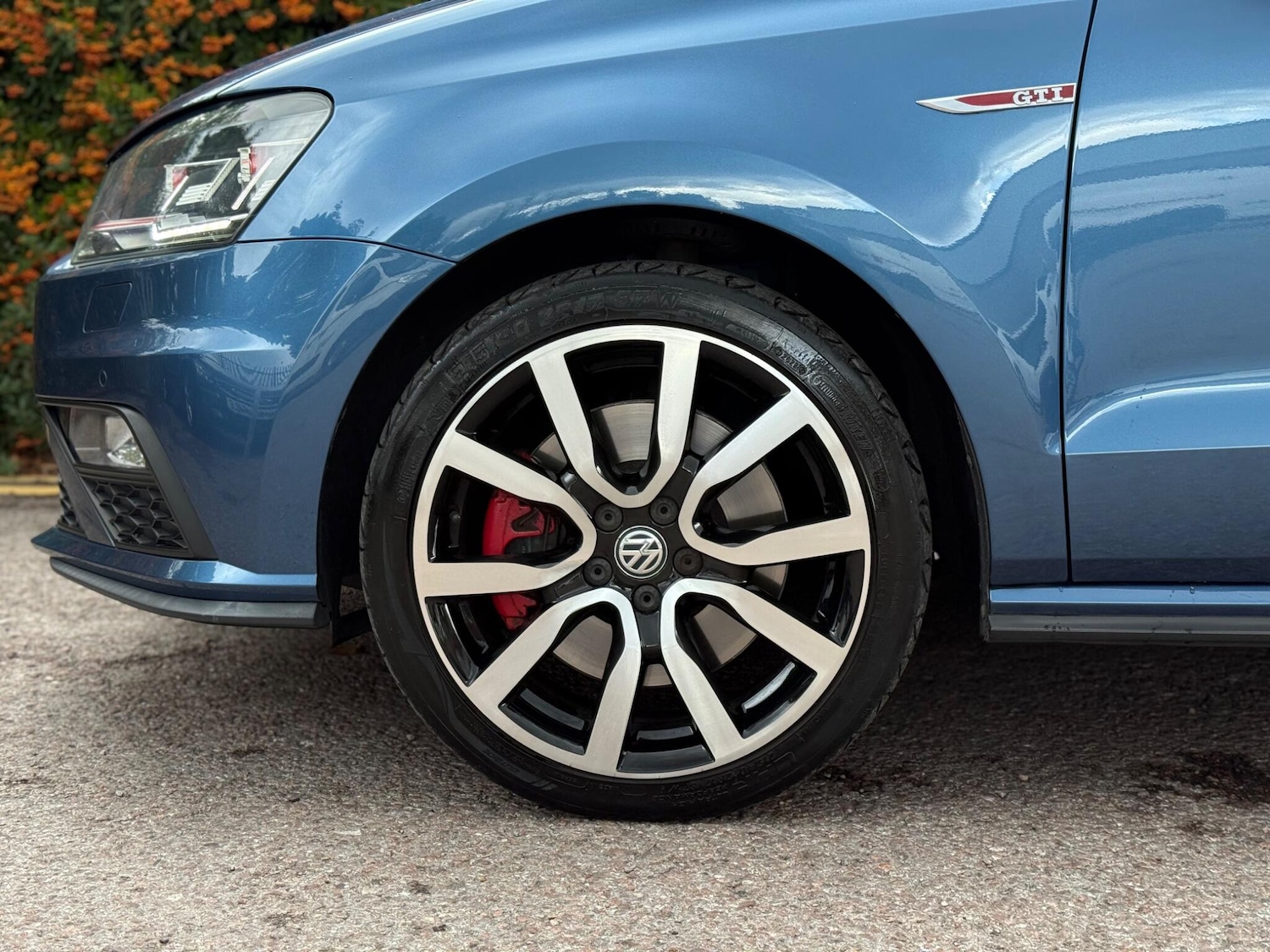 Used Volkswagen Polo 2015 for sale - 76283136: Photo 32