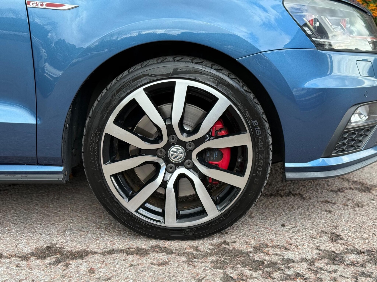 Used Volkswagen Polo 2015 for sale - 76283136: Photo 33