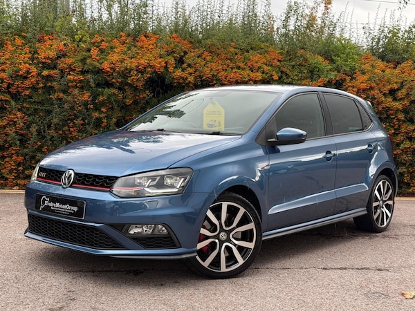 Used Volkswagen Polo 2015 for sale - 76283136: Photo 4