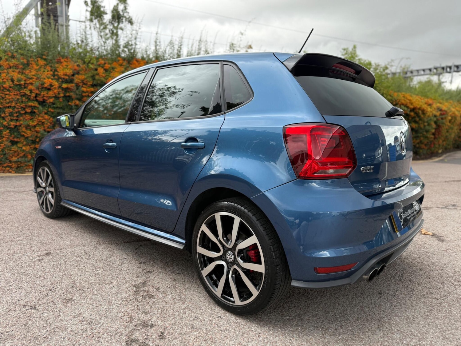 Used Volkswagen Polo 2015 for sale - 76283136: Photo 5