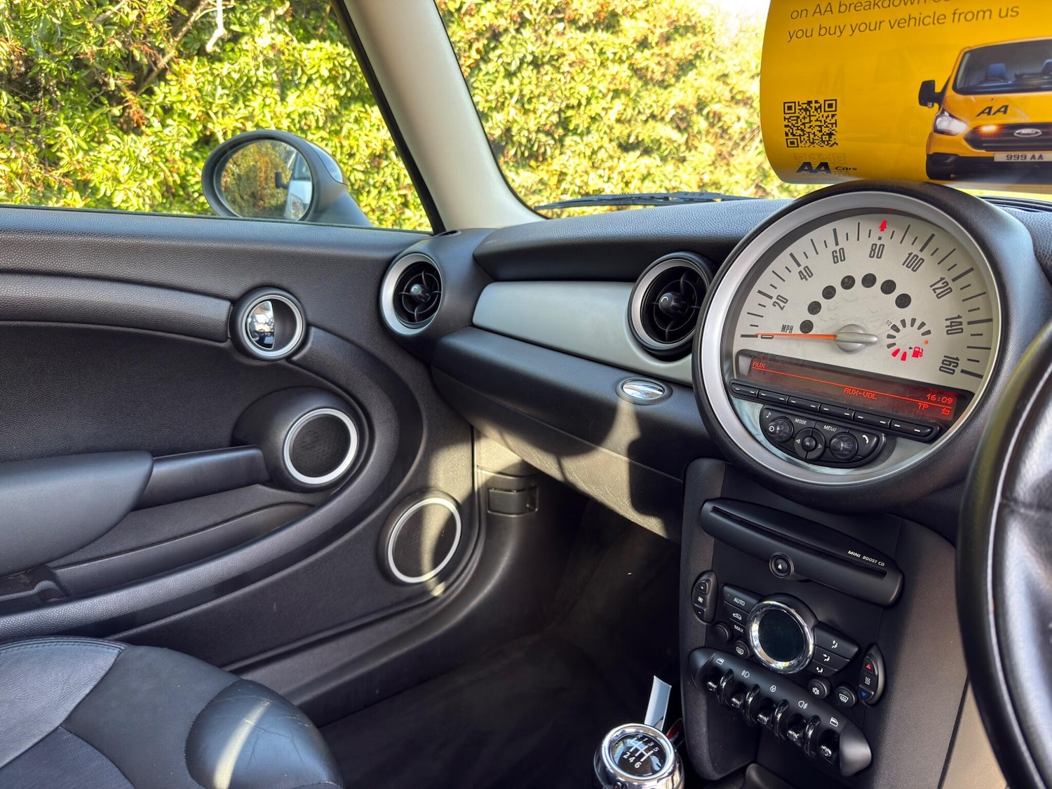 Used MINI Hatch 2011 for sale - 77658064: Photo 24