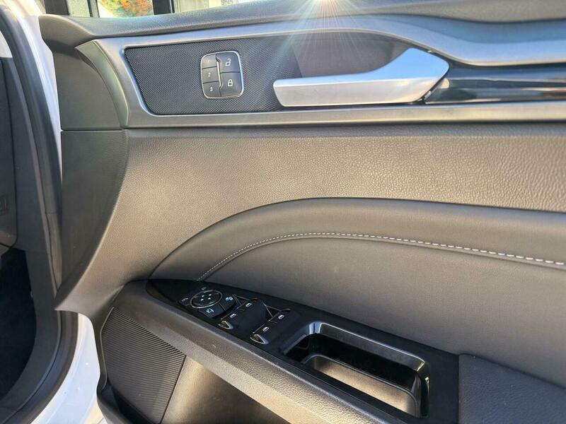 Used Ford Mondeo 2017 for sale - 76607275: Photo 33