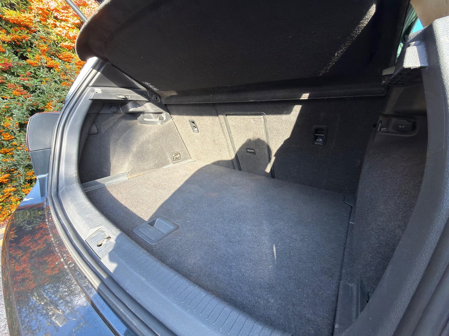 Used Volkswagen Golf 2016 for sale - 76122134: Photo 24