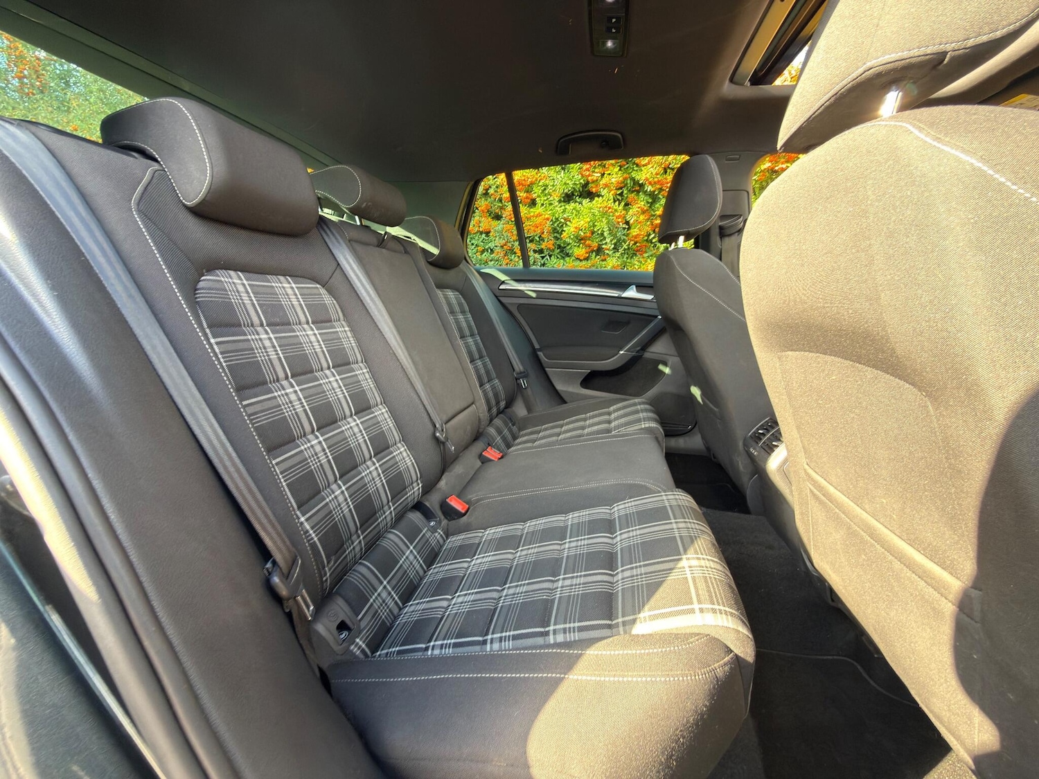 Used Volkswagen Golf 2016 for sale - 76122134: Photo 25