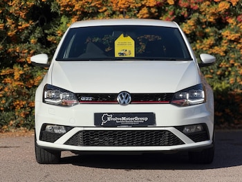 Used Volkswagen Polo 2016 for sale - 76189832: Photo 3