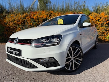 Used Volkswagen Polo 2016 for sale - 76189832: Photo 4