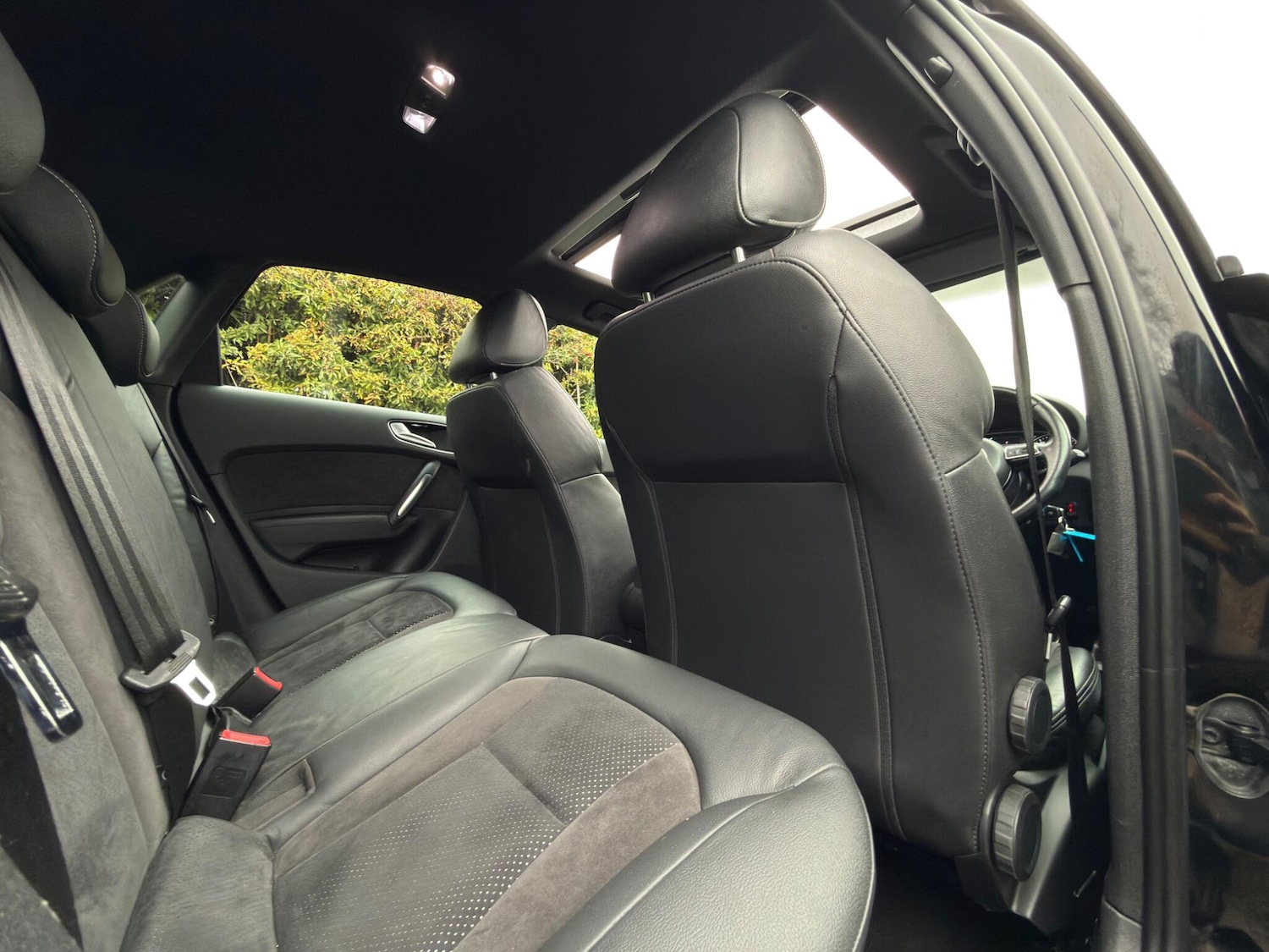 Used Audi A1 2015 for sale - 77632949: Photo 32