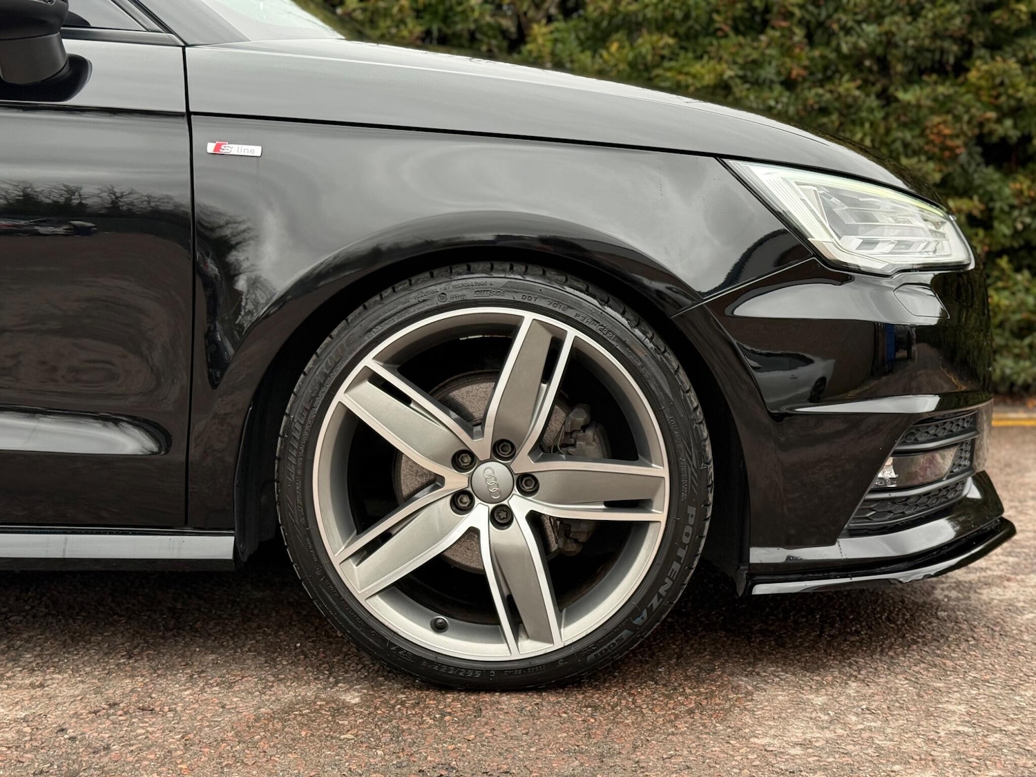 Used Audi A1 2015 for sale - 77632949: Photo 35