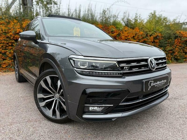 Used Volkswagen Tiguan 2018 for sale - 76200820: Photo 2
