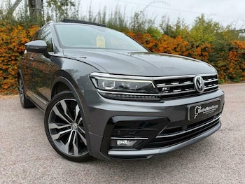 Used Volkswagen Tiguan 2018 for sale - 76200820: Photo 2