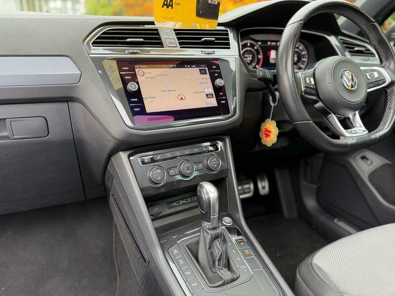 Used Volkswagen Tiguan 2018 for sale - 76200820: Photo 34