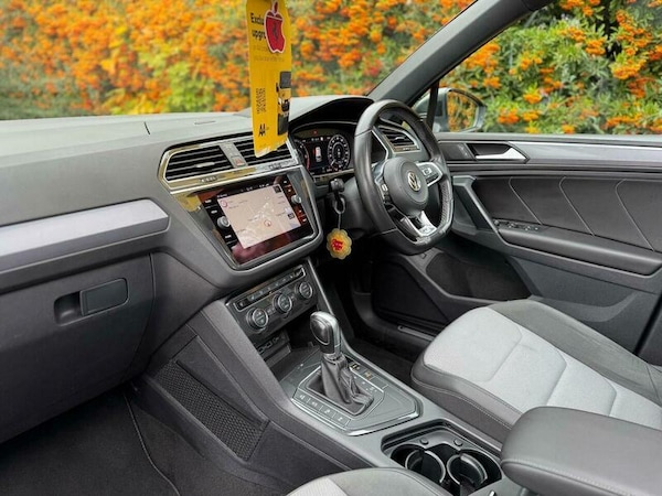 Used Volkswagen Tiguan 2018 for sale - 76200820: Photo 37