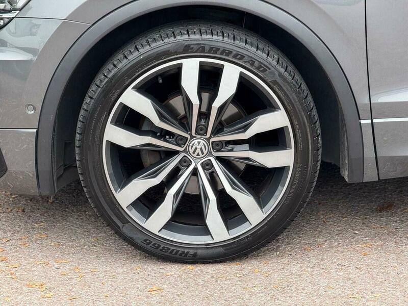 Used Volkswagen Tiguan 2018 for sale - 76200820: Photo 48