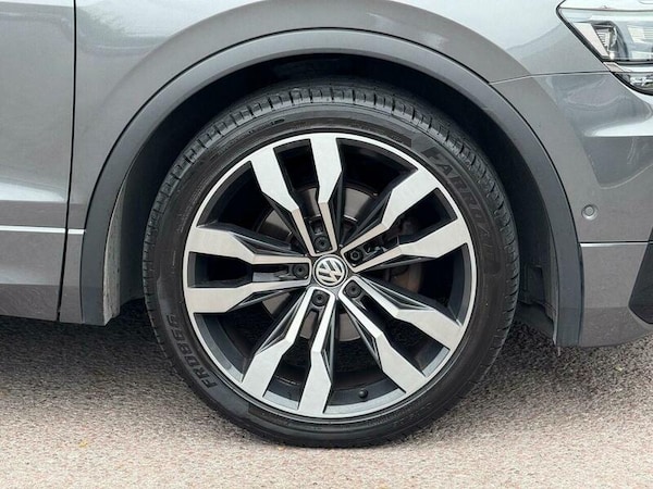 Used Volkswagen Tiguan 2018 for sale - 76200820: Photo 51