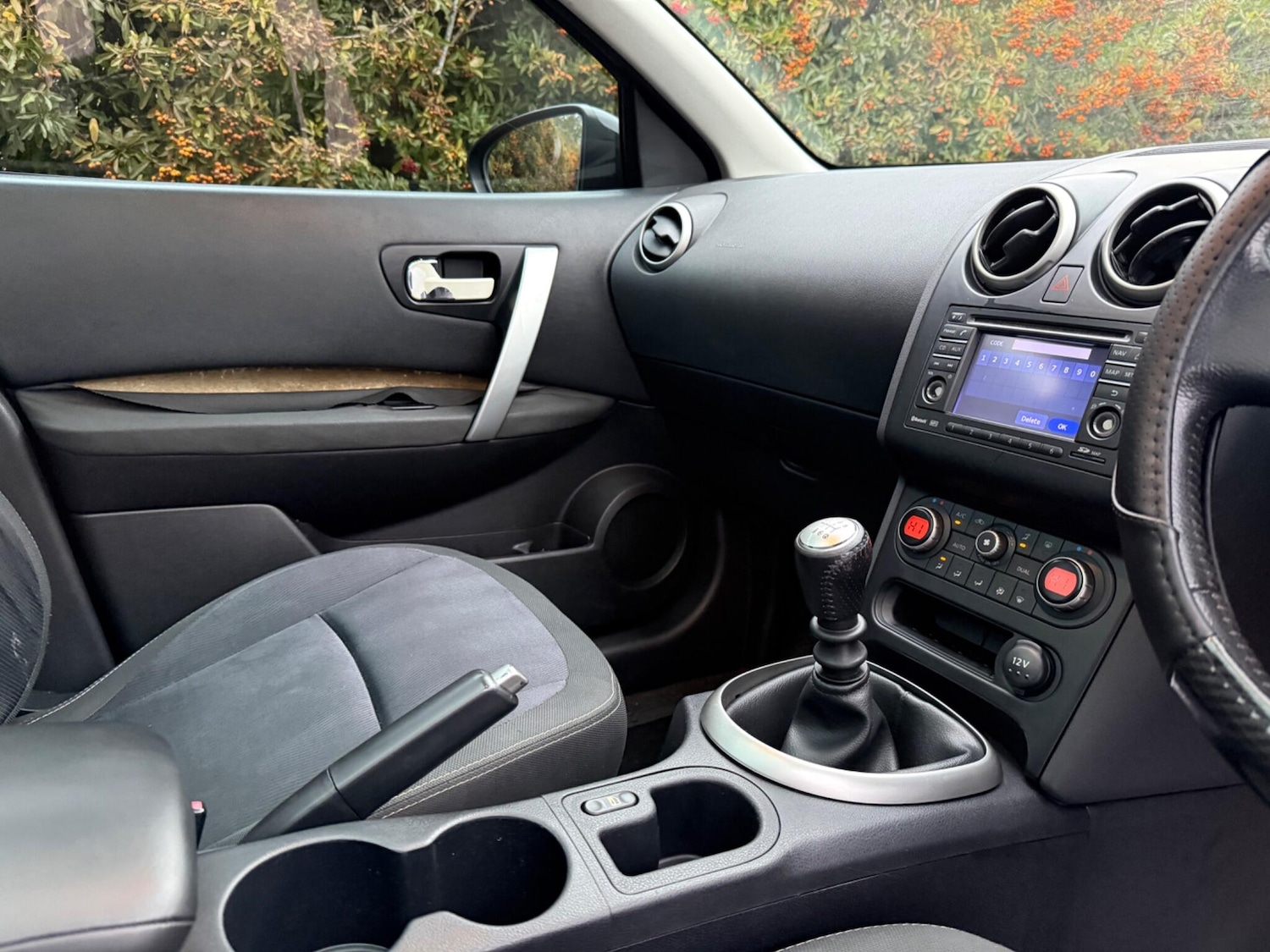 Used Nissan Qashqai 2010 for sale - 77254037: Photo 22