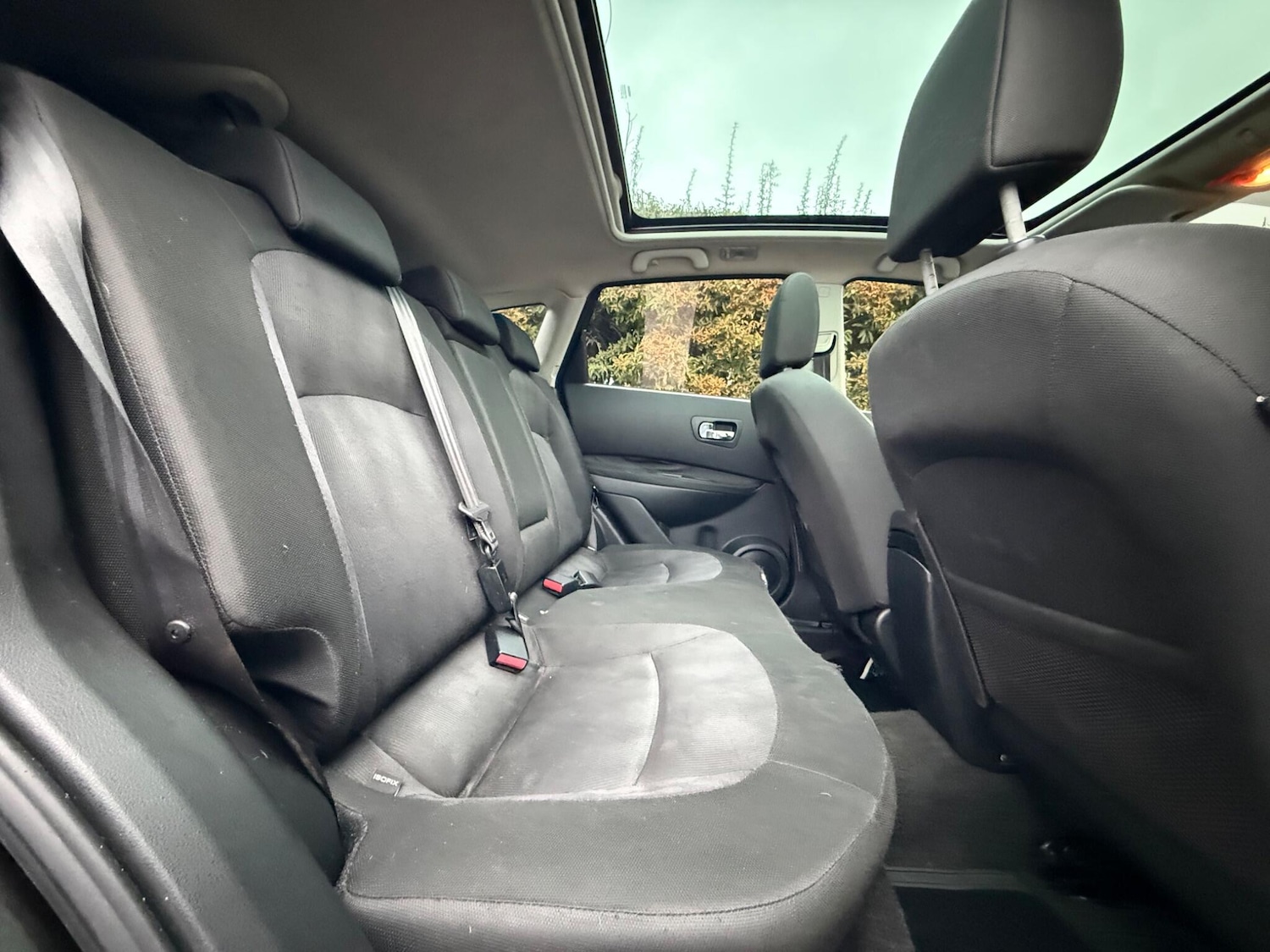 Used Nissan Qashqai 2010 for sale - 77254037: Photo 27