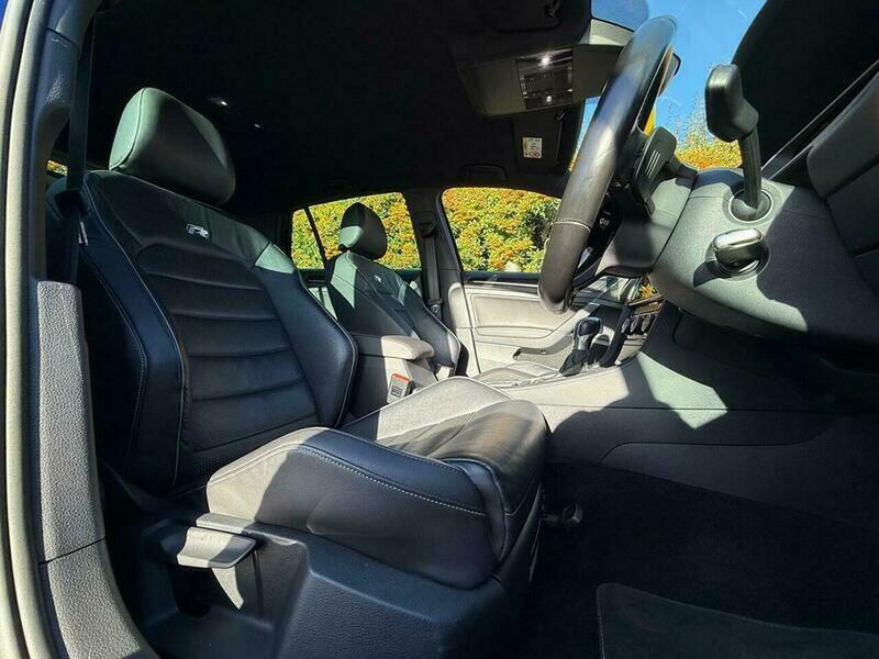 Used Volkswagen Golf 2017 for sale - 76608329: Photo 26