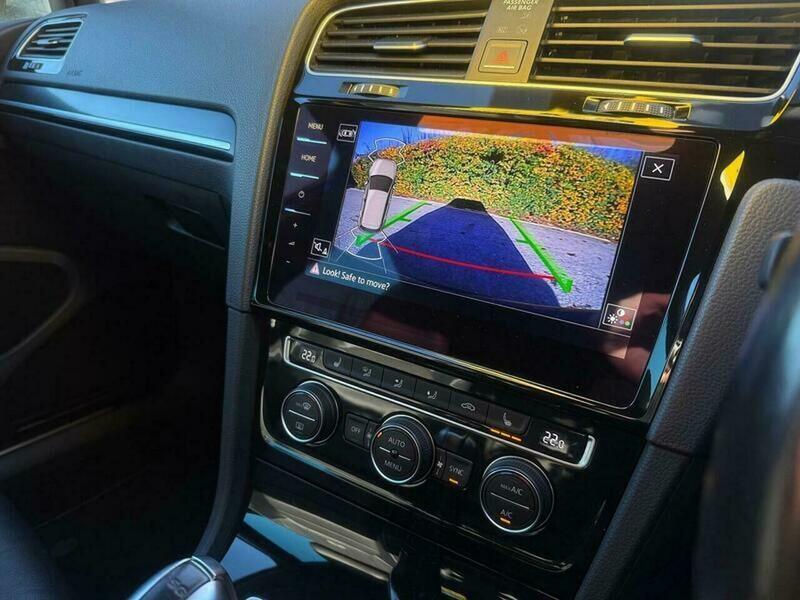 Used Volkswagen Golf 2017 for sale - 76608329: Photo 30