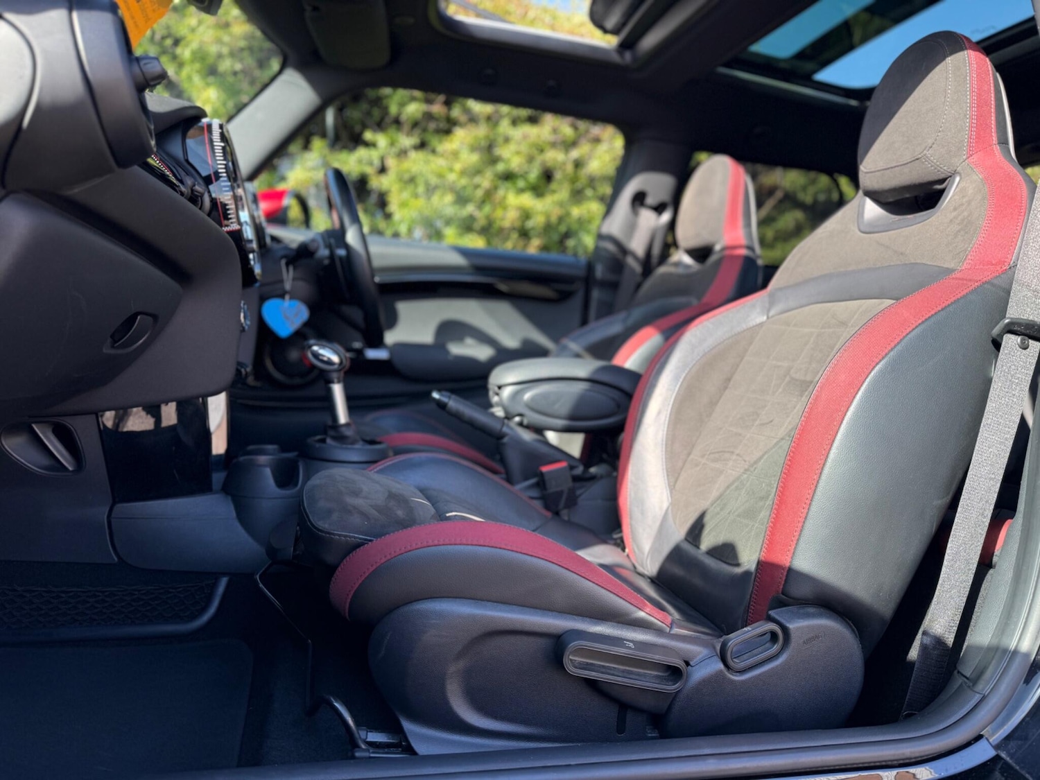 Used MINI Hatch 2017 for sale - 78047841: Photo 37