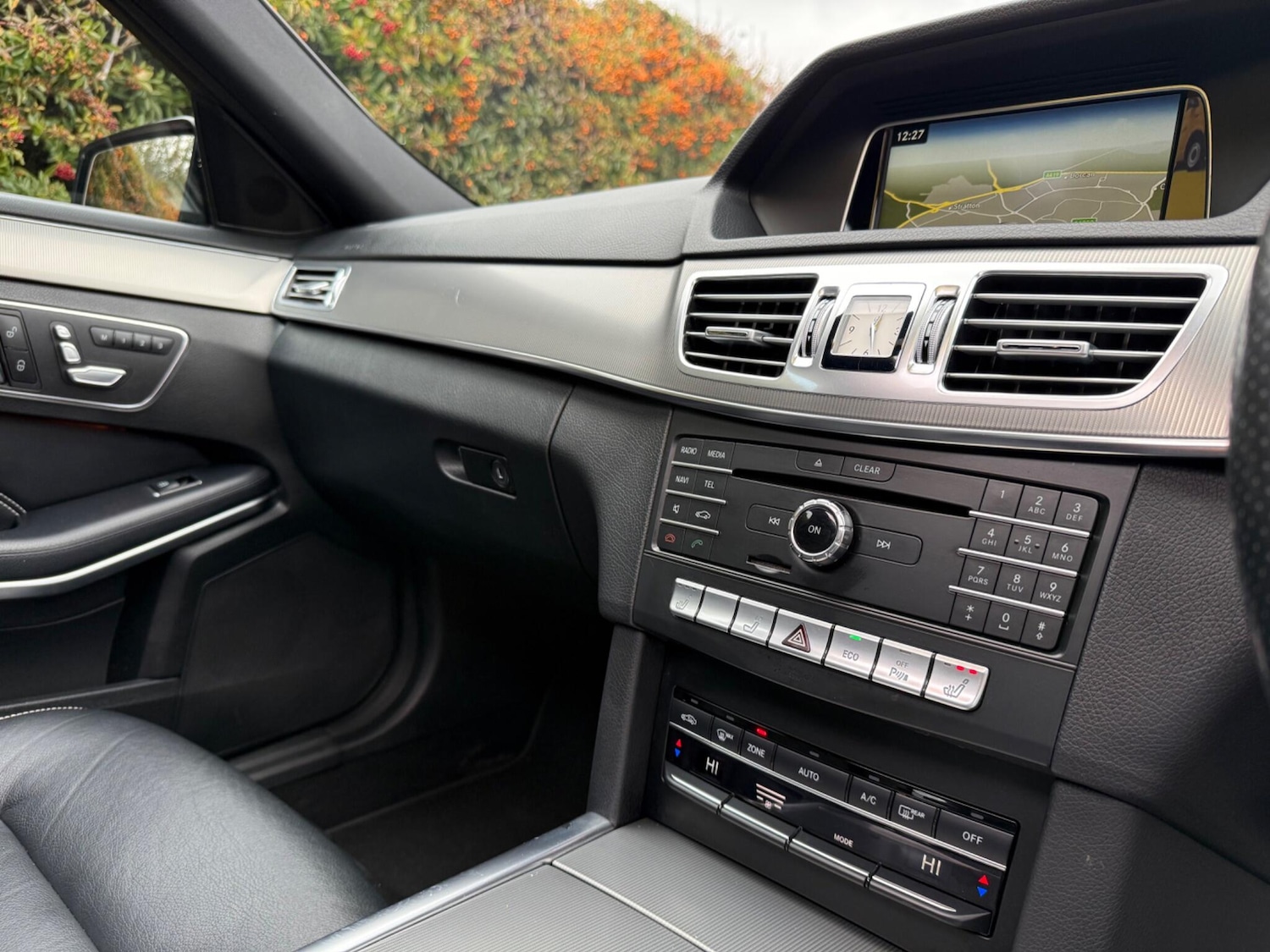 Used Mercedes-Benz E Class 2015 for sale - 77254728: Photo 24