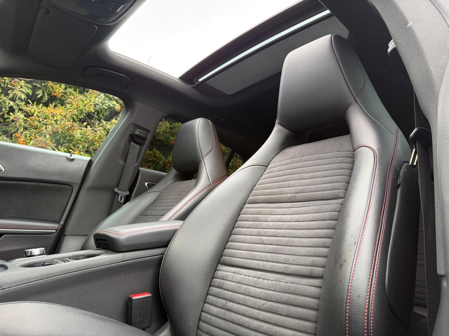 Used Mercedes-Benz CLA 2018 for sale - 77696010: Photo 32