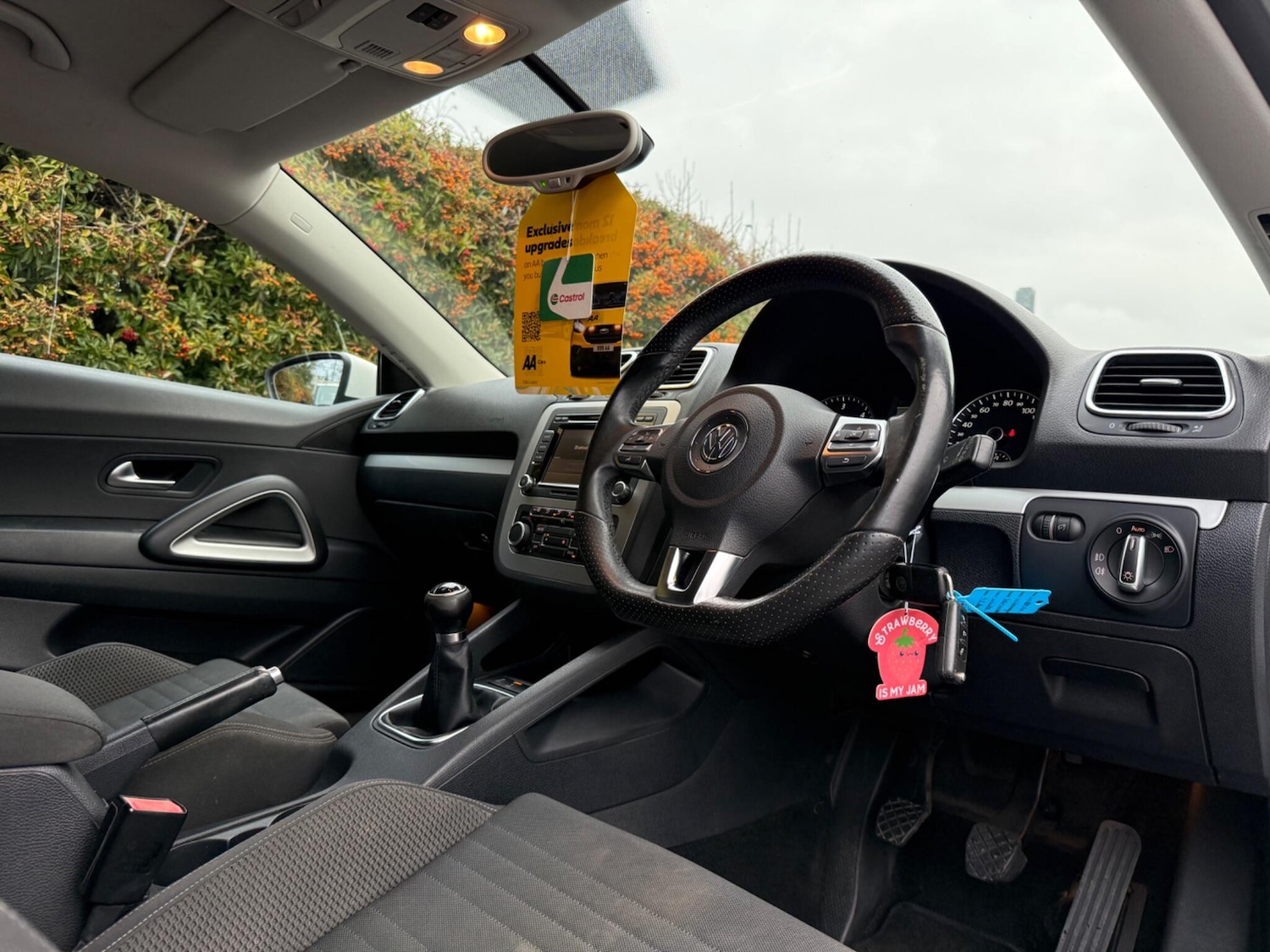 Used Volkswagen Scirocco 2012 for sale - 77315401: Photo 20