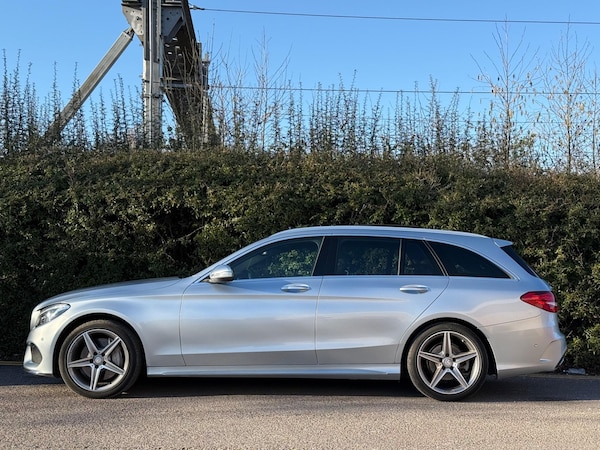 Used Mercedes-Benz C-Class 2014 for sale - 73895632: Photo 11