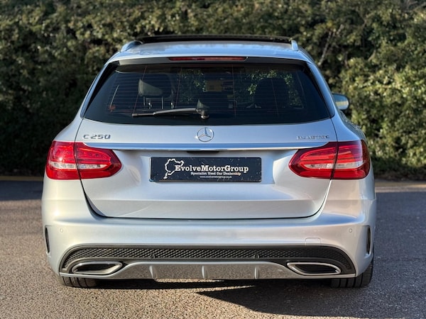 Used Mercedes-Benz C-Class 2014 for sale - 73895632: Photo 12