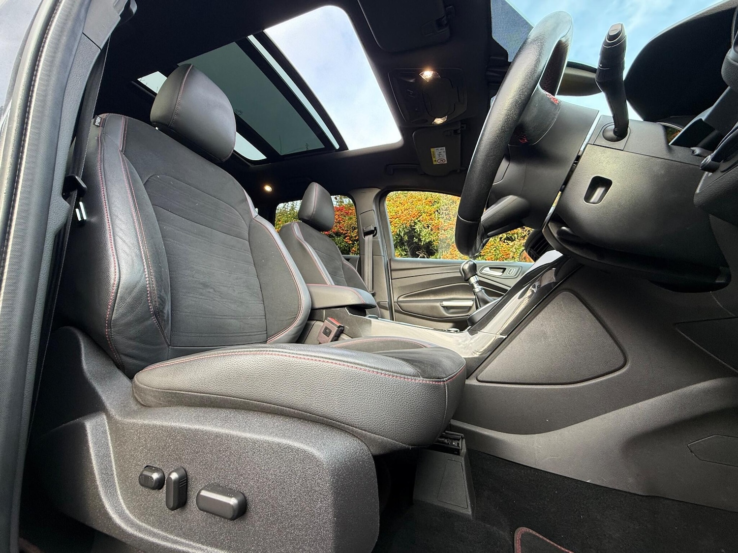 Used Ford Kuga 2017 for sale - 77017199: Photo 25