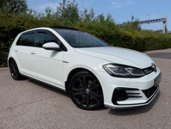 Used Volkswagen Golf 2017 for sale - 74965944: Photo