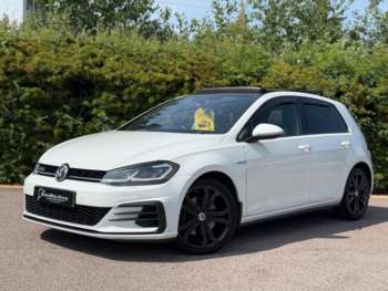 Used Volkswagen Golf 2017 for sale - 74965944: Photo