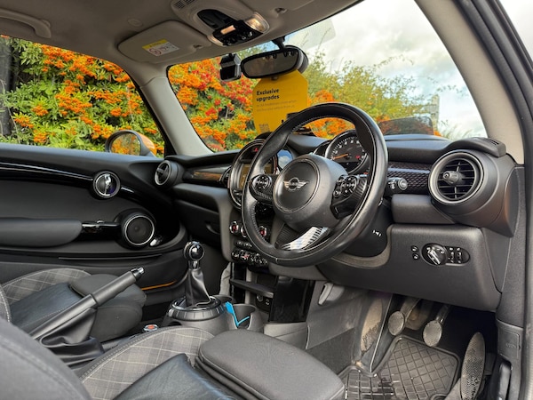 Used MINI Hatch 2014 for sale - 76179358: Photo 24
