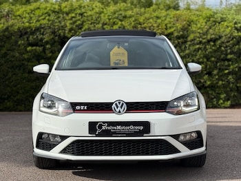 Used Volkswagen Polo 2016 for sale - 78318602: Photo