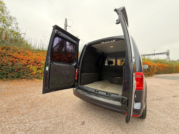 Used Volkswagen Caddy 2016 for sale - 76283638: Photo 35
